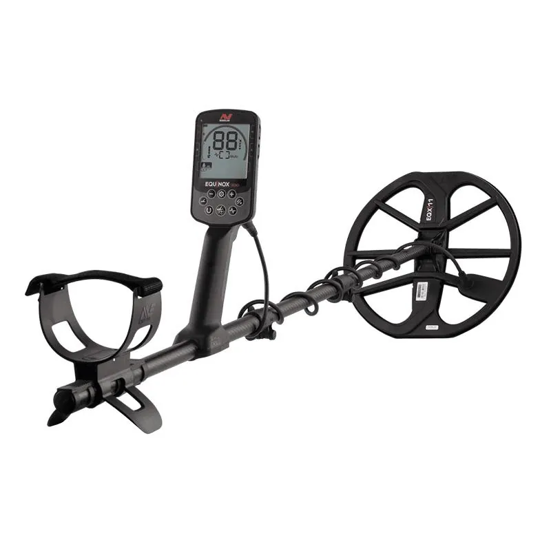 Equinox 700